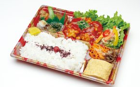 写真：エビチリ弁当